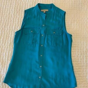 Banana Republic Blue Button Down Sleeveless Shirt with Mandarin Collar Size 4